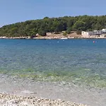 2 Διαμέρισμα Μεντουλίν